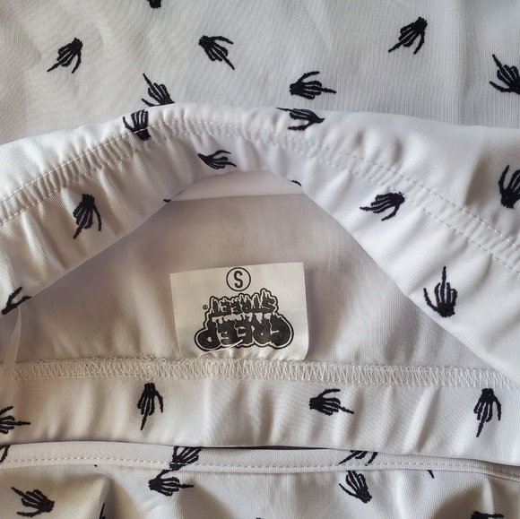 CREEP STREET

F*CK OFF HALTER SET - Picture 4 of 5